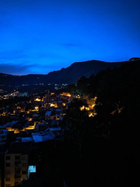 Barrio Pablo Escobar en Medelin visto desde Loreto