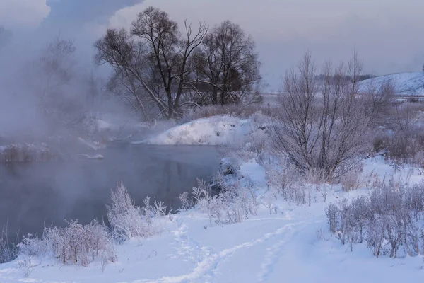 Mañana Invierno Helada Fuera Ciudad Después Una Nevada —  Fotos de Stock