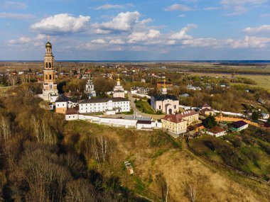Şehir dışında harika bir yaz sabahı
