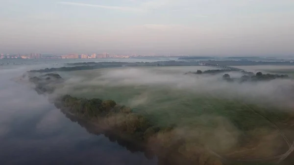 Een Heerlijke Zomerochtend Buiten Het Uitzicht Stad — Stockfoto