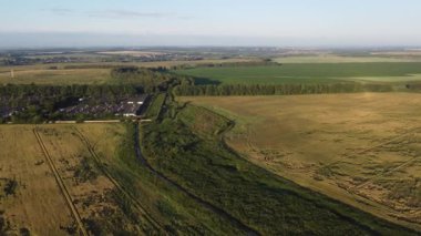 Şehir manzarasının dışında harika bir yaz sabahı