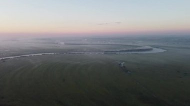 Şehir manzarasının dışında harika bir yaz sabahı