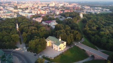 Şehir manzarası dışında güzel bir sabah