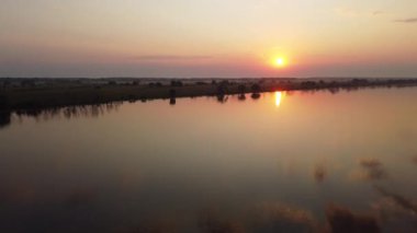 Şehir manzarasının dışında harika bir yaz sabahı