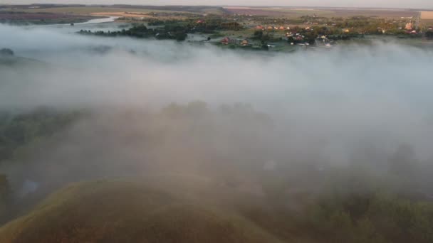 Туманний Літній Ранок Містом Вид Зверху — стокове відео