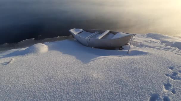Frostig Vintermorgon Utanför Staden Efter Ett Snöfall — Stockvideo