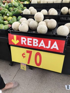 Doğa dağları, üçler, okyanus manzarası