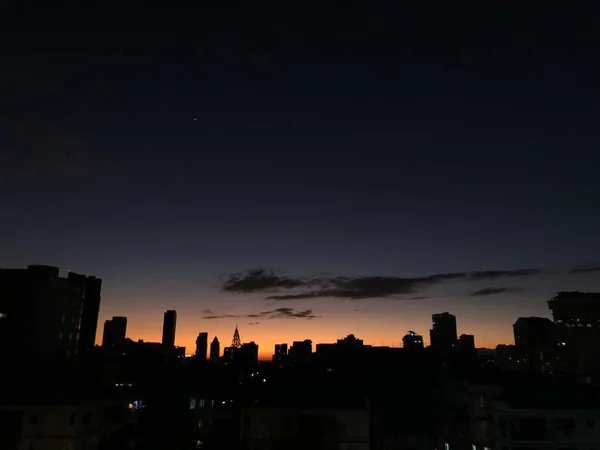 Solnedgång Taket Stad — Stockfoto