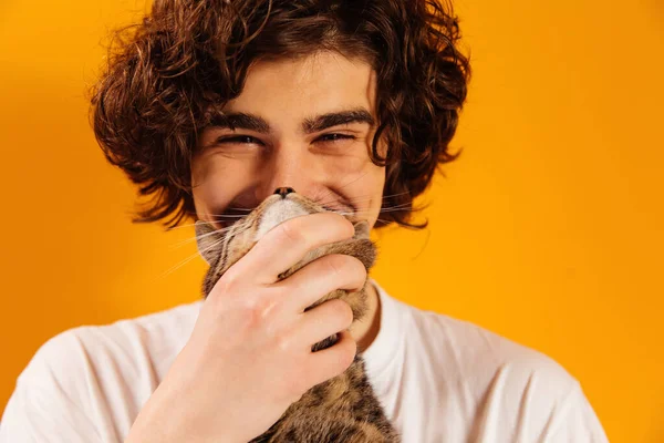 Cheerful Man Holding Cat Looking Camera Isolated Orange — Stock Photo, Image