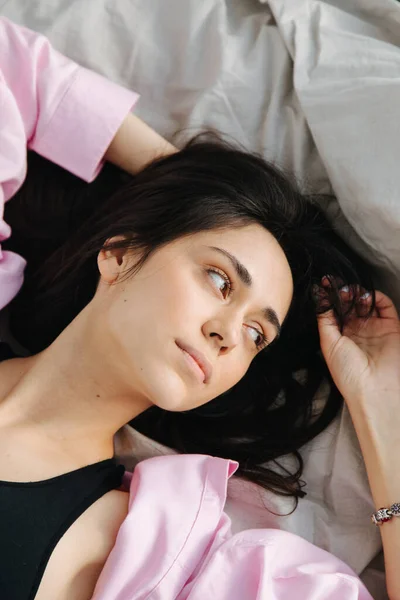 Top View Young Armenian Woman Dreaming Bedroom — Stock Photo, Image