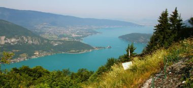 Col de la Forclaz 'dan Annecy Gölü