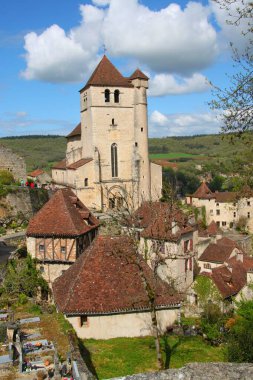 Fransa 'daki Saint-Cirq Lapopie köyü.