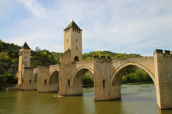 Güzel Cahors Kasabasındaki Valentr Köprüsü — Stok fotoğraf