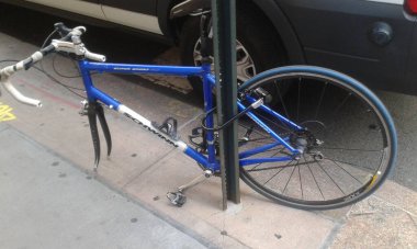 New York 'ta terk edilmiş bisikletler