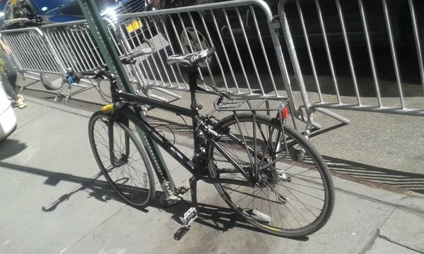 ニューヨークの放置自転車 — ストック写真
