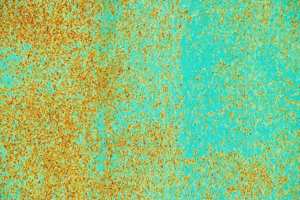 Yaşlanmış turkuaz mavi yıpranmış arka plan çatlaklar, lekeler ve pas ile