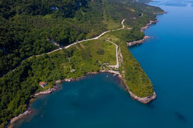 Gideros körfezi manzaralı, Cide, Kastamonu, Türkiye, ayrıca Genoese tarihli Karadeniz 'in en güzel doğal körfezi.