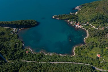 Gideros körfezi manzaralı, Cide, Kastamonu, Türkiye, ayrıca Genoese tarihli Karadeniz 'in en güzel doğal körfezi.