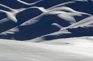 Bingl Dağları, bilgisayar duvar kağıtları için harika bir görüntü.