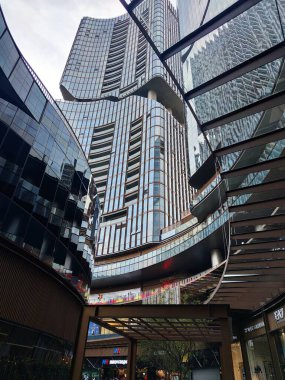 Güzel bir bina manzarası.