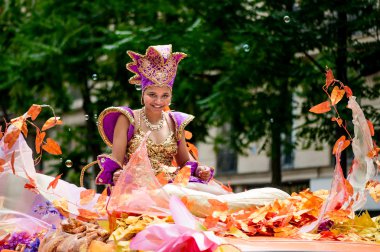 Paris'te tropikal karnaval