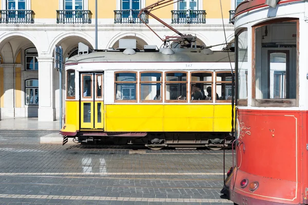 2 Villamospályák, Lisszabon — Stock Fotó