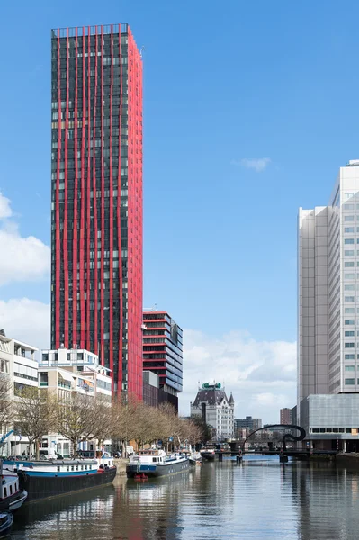 Bâtiment rouge Rotterdam — Photo