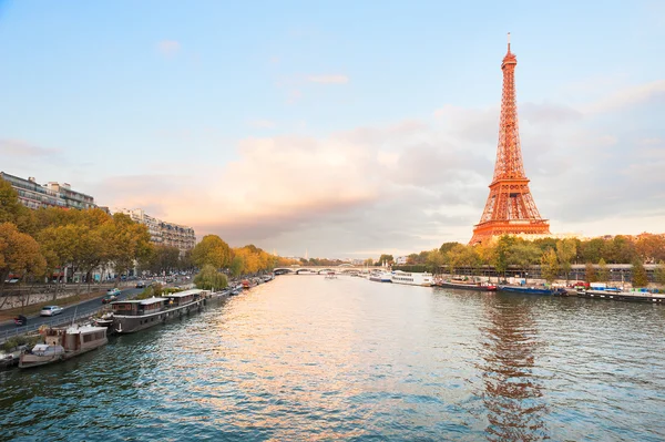 Oranje Eiffeltoren — Stockfoto