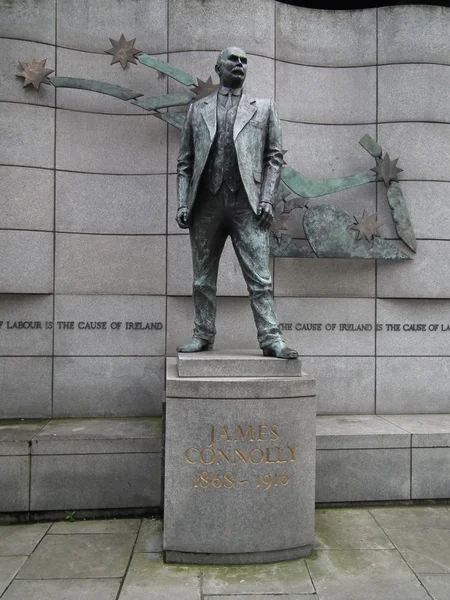 James connolly heykeli