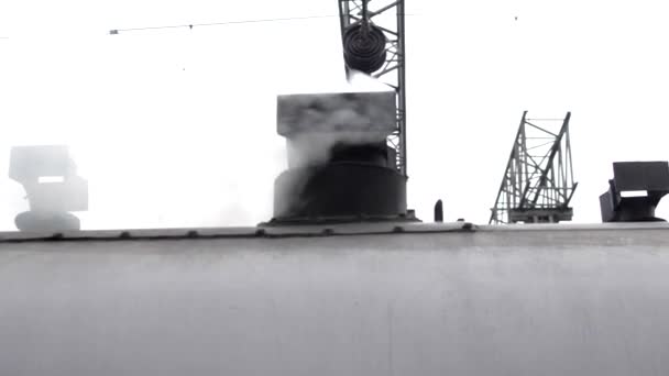 Smoke comes out of the tube train — Stock Video