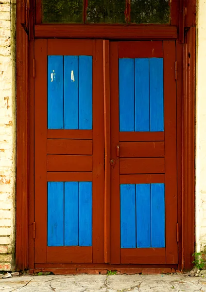 Velho vintage porta de madeira — Fotografia de Stock