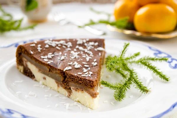 Домашній шоколадний пиріг з вершковим сиром — стокове фото