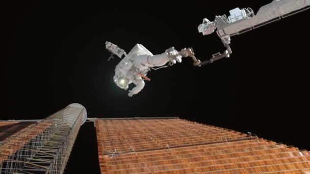 Астронавт робити експлуатації роботи — стокове відео