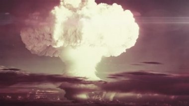 bir atom bombası patlama.