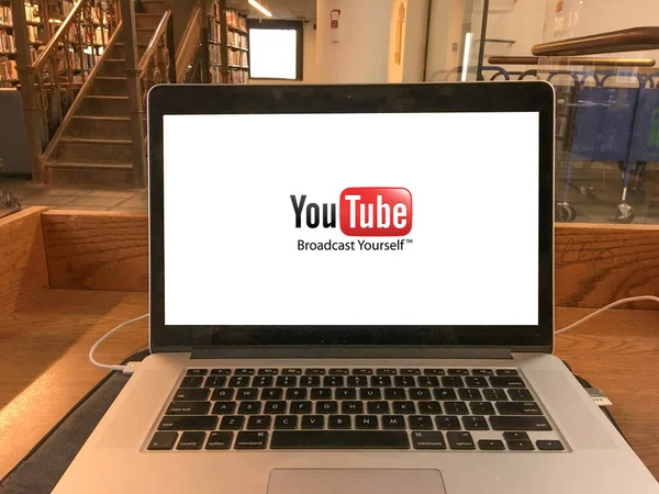 Youtube Logó Szerkesztői Illusztráció — Stock Fotó