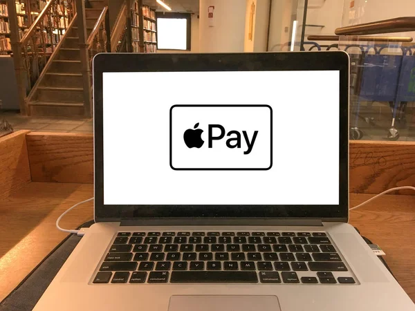 Apple pay logosu editör çizimi