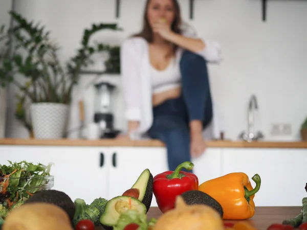 Young Woman Nutritionist Healthy Food Wholesome Food Woman Preparing Food — Stock Photo, Image