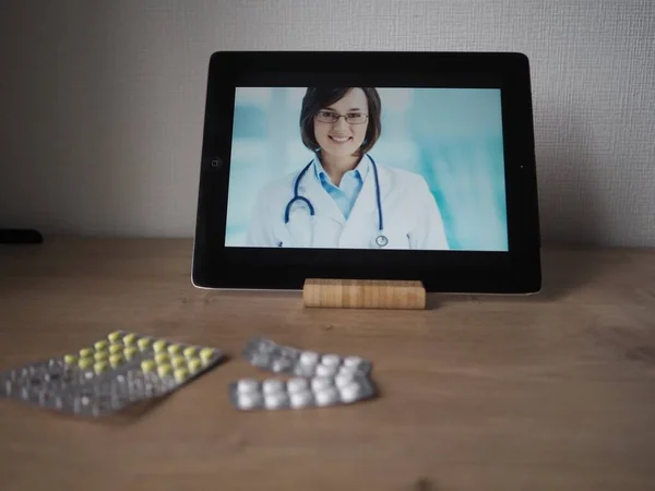 telemedicine, the doctor is talking to the patient by video call