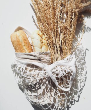 conscious consumption, zero waste, no plastics, reusable packaging