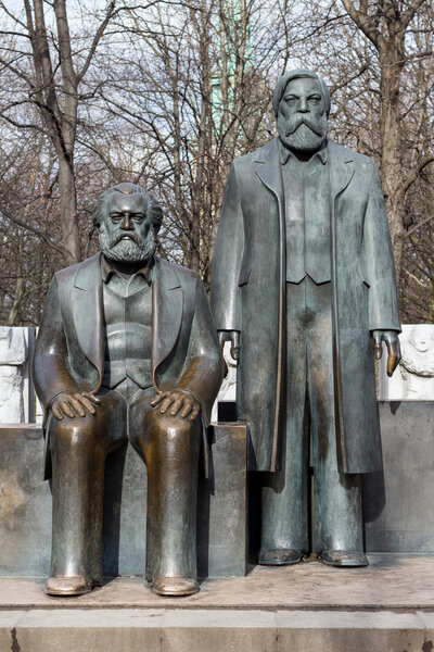 Statue of Karl Marx and Friedrich Engels near Alexanderplatz in 