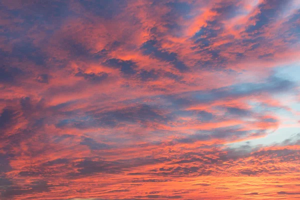 Farbenfroher Sonnenuntergang Himmel Und Wolken — Stockfoto