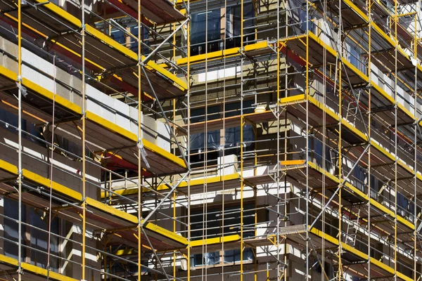 Steigers Het Gebouw Gebouw Van Gevel Met Steigers — Stockfoto