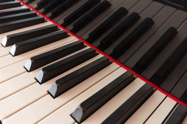 Teclado de piano - teclas de piano — Foto de Stock