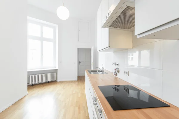 Modern kitchen with wooden floor , freshly renovated flat — Stock Photo, Image