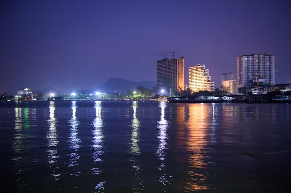 Tailandia noche ciudad paisaje . — Foto de Stock