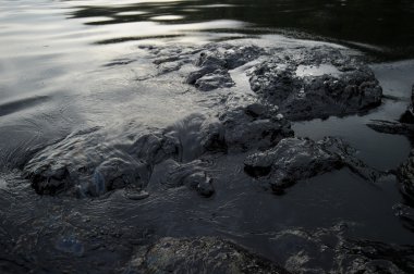 Ham Petrol Petrol Yayılımı Ao Prao Beach Samet Adası'nda kaza