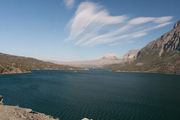 Озеро Уотертон - изображение запаса — стоковое фото