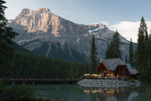 Emerald Lake  with Emerald lodge - Stock Image