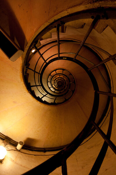 Спиральная лестница
