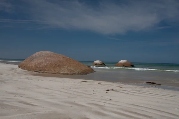 Praia solitária perto de Adelaide - Imagem stock — Fotografia de Stock